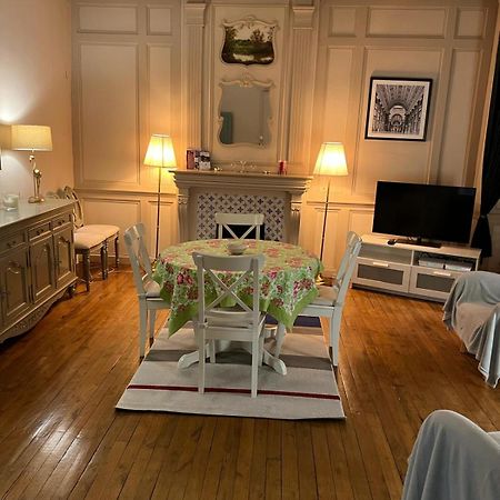 Eglantine Appartement Centre Historique De Ντινάν Εξωτερικό φωτογραφία